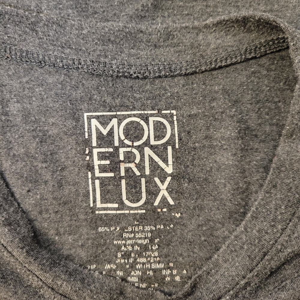 Modern Lux Charcoal 'Dog Mom' Tee - Picture 2 of 2